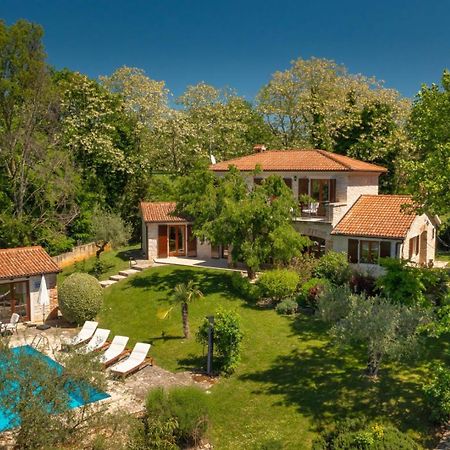 Rustic Villa Cehici With Pool In Sveti Lovrec Jehnici Exterior photo
