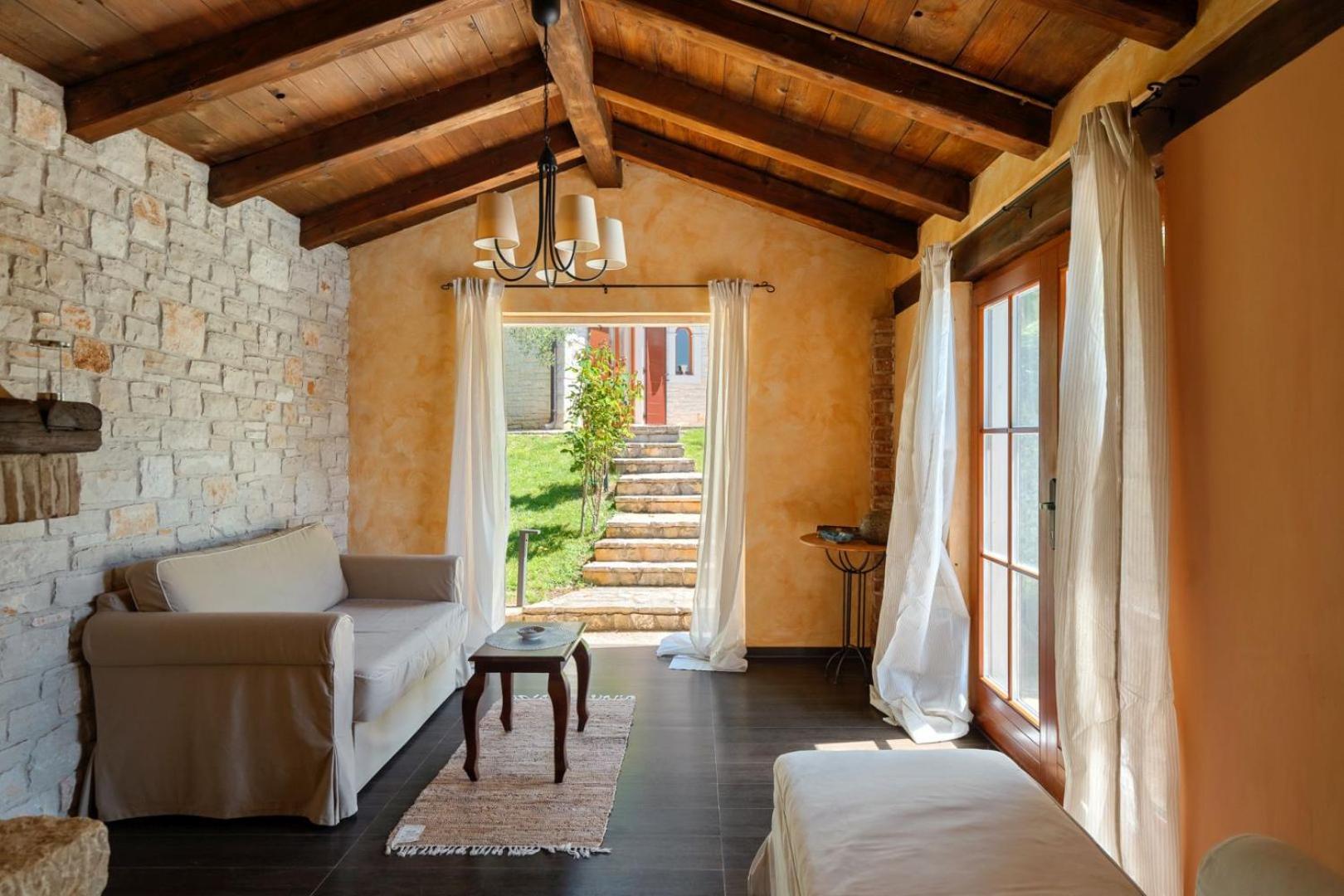 Rustic Villa Cehici With Pool In Sveti Lovrec Jehnici Exterior photo