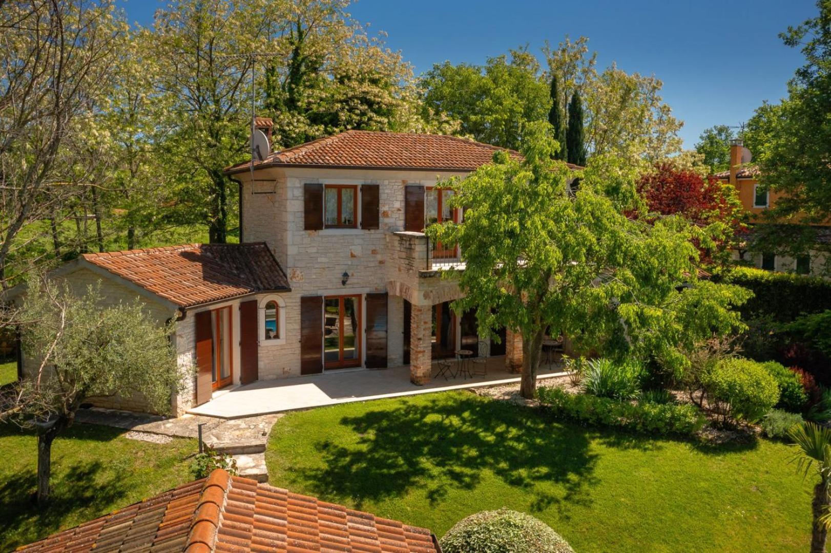 Rustic Villa Cehici With Pool In Sveti Lovrec Jehnici Exterior photo